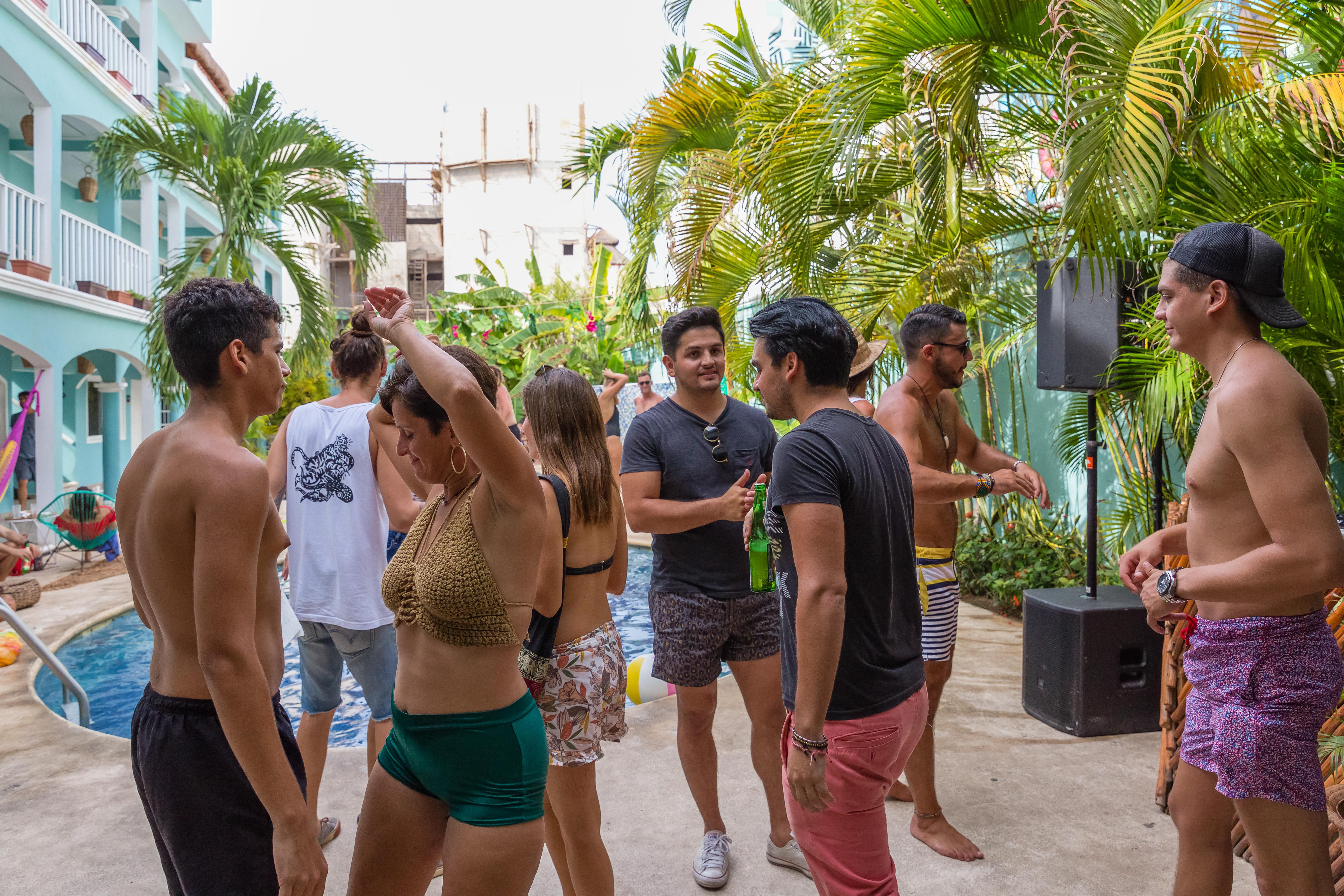 Selina Playa Del Carmen Hotel Exterior photo